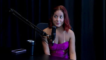 Não mostrava o rosto no começo colocou um pepino no cu não gosta de sexo na buceta e foi desafiada a bruna ferrari watch sheer red