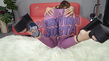 Holy ass jiggly bubble butt latina in tight purple leggings