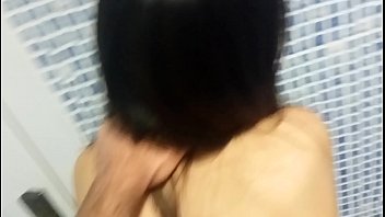 Cuando mi prima dijo que trump iba a perder y perdió la apuesta ella fue un "fleshlight por una noche"