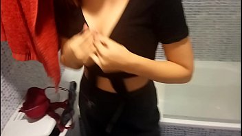 Cuando mi prima dijo que trump iba a perder y perdió la apuesta ella fue un "fleshlight por una noche"