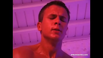 Laura Bellini Has Her Ass Pile Drived thumbnail