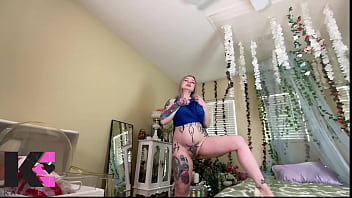 Stepmommy shrinks her spying boy