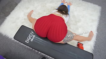 Huge natural boobs babe round ass stretching and working out the hell