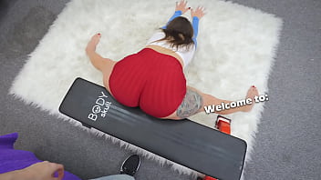 Huge natural boobs babe round ass stretching and working out the hell