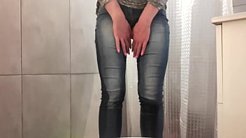 Desperate pee in my jeans and pink high heels