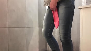 Desperate pee in my jeans and pink high heels