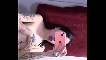 Bom dia moh vem ver sua princesinha favorita sem roupinha no meu privacy