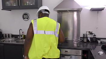 Rose skies take plumber's bbc like a slut