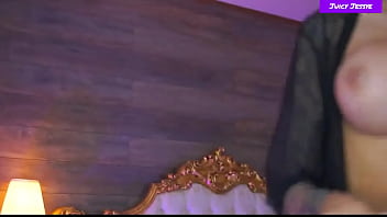 Blonde juicy jessye butt nakey pussy pleasin'