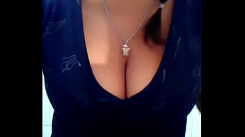 A ella le gusta que le de