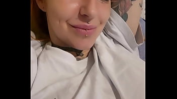 Hier je me suis fait defoncer du coup ce matin j avez très chaud et devine