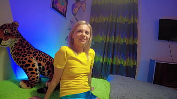 As a thank you i allow my fat driving instructor to fuck me