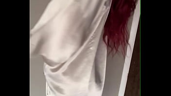 Un autre peignoir qui peut aller avec l’es ensembles blanc