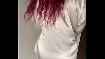 Un autre peignoir qui peut aller avec l’es ensembles blanc