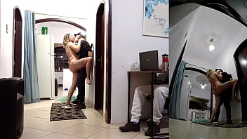 Real wife cheats on her husband while he's wearing headphones with the delivery man