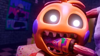 Toy chica loves free moments