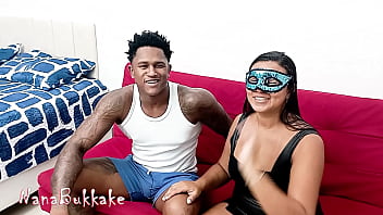 O ator jonh rick23 me fodeu sem camisinha e ainda gozou na minha bunda