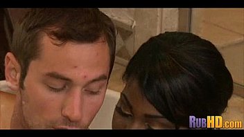 Sensual Massage 2196 thumbnail