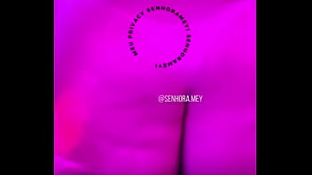 Linda e maravilhosa senhora mey