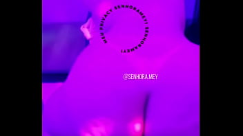 Linda e maravilhosa senhora mey