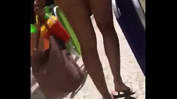 Filmando a bundinha da gostosa