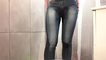 Desperate pee in my jeans and pink high heels