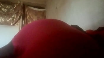 V shaped pointed back