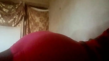 V shaped pointed back