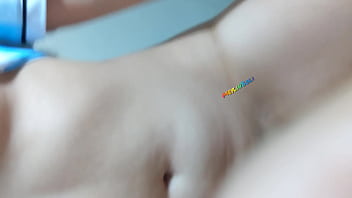 Mi cuñada culona acaba de llegar de argentina y esta muy caliente me la chupa y monta bien rico casero real