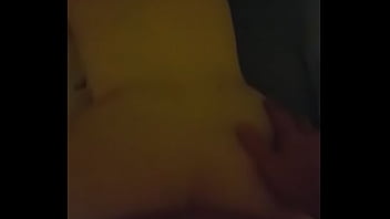 Geile ehefrau wird doggy gefickt Geile ehefrau wird doggy gefickt