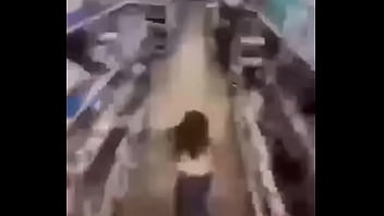 Very giant dude with long legs