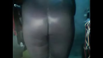 Toda tuya mi colita2