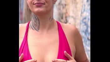 Puta safada me ofereceu um pix de 1000$ ou um boquete misterioso