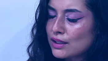 These perfect feet are the reason for your financial troubles These perfect feet are the reason for your financial troubles