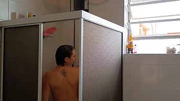 Conhecendo a bunda gostosa da casada