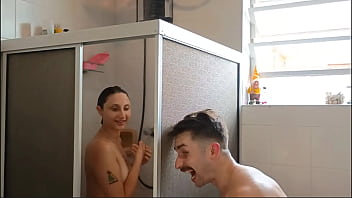 Conhecendo a bunda gostosa da casada