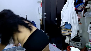 Garganta Profunda Escupitajos Arcadas Saliva Y Escupir Polla Para Luego Follarme El Culo Analmente Y Darme Una Gran Corrida thumbnail