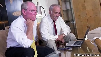 Old british granny ivy impresses with her meaty fun and ass