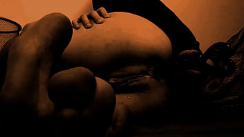 Anal pleasure solo girl