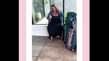 Off we go #losangeles #biggirls #plumper #bigbabe #bigbody #goddess #goddessworship #amazonbody #giantwoman