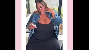 Off we go #losangeles #biggirls #plumper #bigbabe #bigbody #goddess #goddessworship #amazonbody #giantwoman