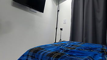 Hot rocker chick fucks in docs