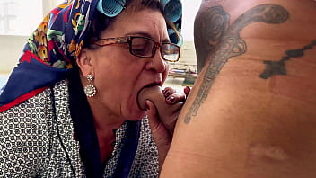 Granny gets ass fucked by real estate agent