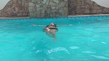 Piscininha amooo piscinha amooo