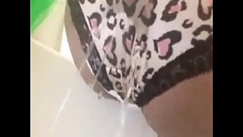 Pad p pissing bathroom