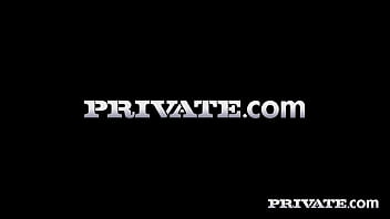 Angie lynx and lia lin horny