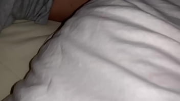 Mi esposa jacky cogiendome duro