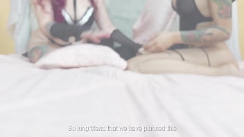 I Fuck My Friend's Pussy With My Strapon thumbnail