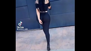 Con pantaloncito a azulesspanex