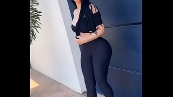 Con pantaloncito a azulesspanex